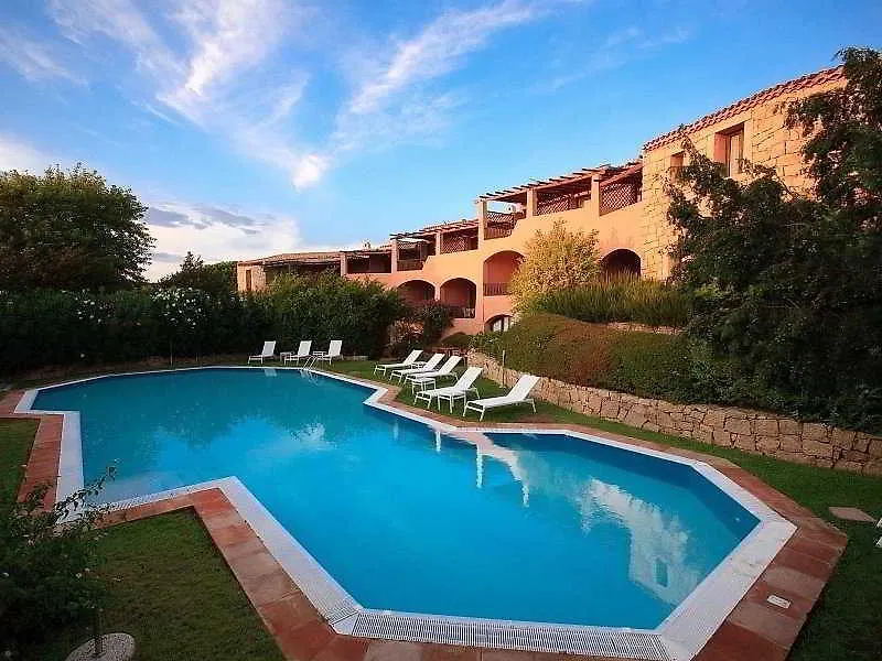 Green Park Hotel Capriccioli  4*, Capriccioli (Sardinia) Italia