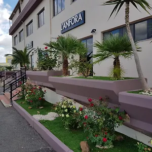 Hotel L Anfora, Tramatza